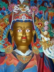 guru_rinpoche_-_padmasambhava_statue-content